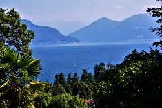Villa te koop in  CASTELVECCANA (VA)