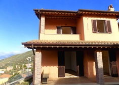 Villa te koop in  POGGIO CATINO (RI)