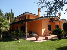 Huis te koop in  MONTEROTONDO (RM)