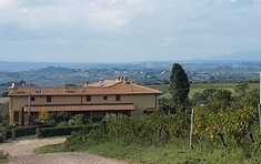 Klein huisje op het platteland te koop in  CAPRAIA E LIMITE (FI)